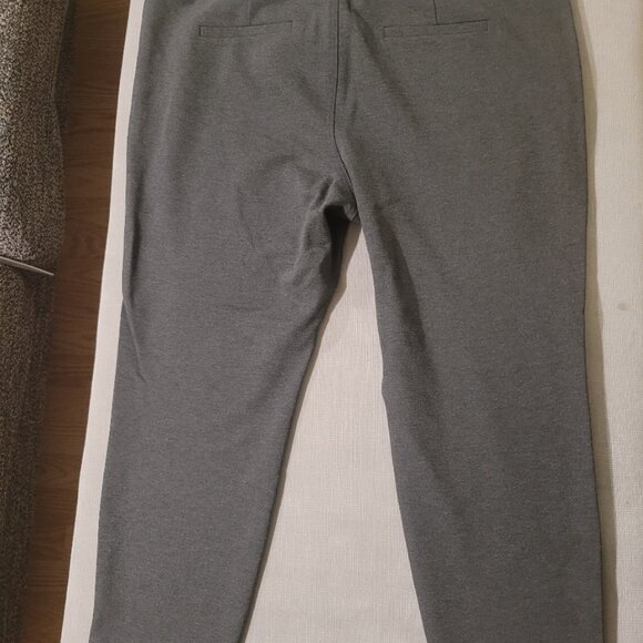 Ankle Skinny Studio Luxe Ponte Mid-Rise Pant (Grey) - Picture 4 of 6